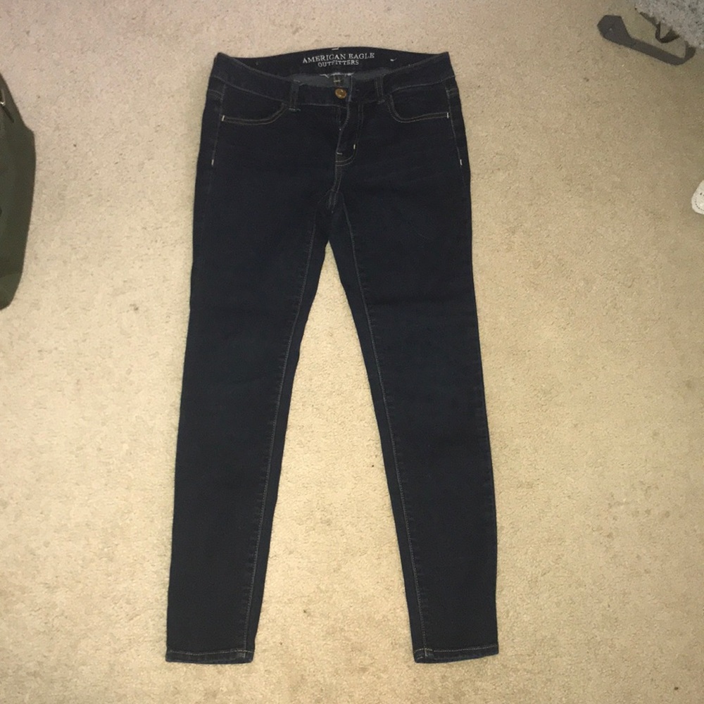 “Super Stretch” american eagle blue jeans